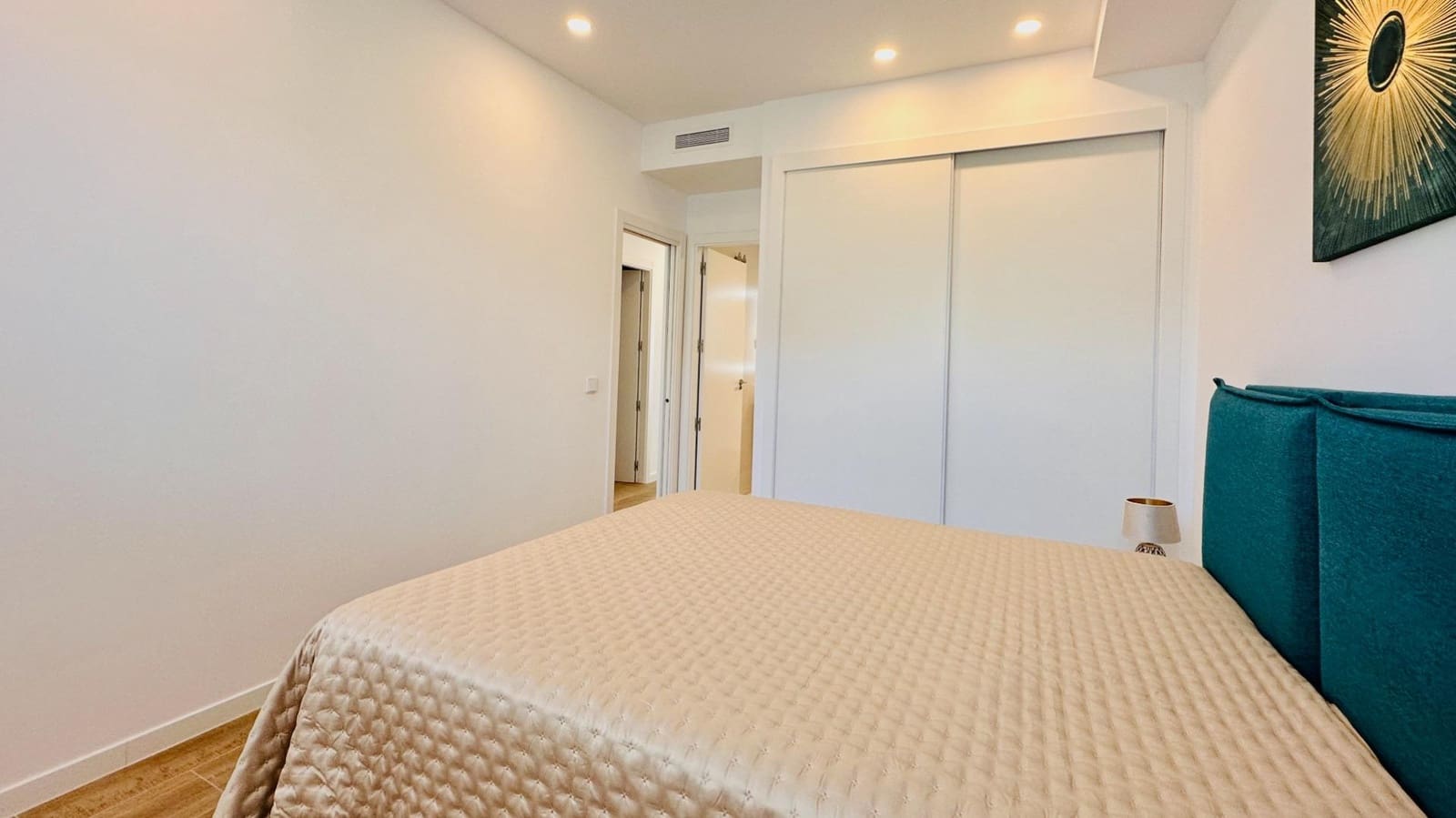 Appartement de 3 chambres à louer à Finestrat avec piscine garage - 3 500 € (Ref: 10025629)
