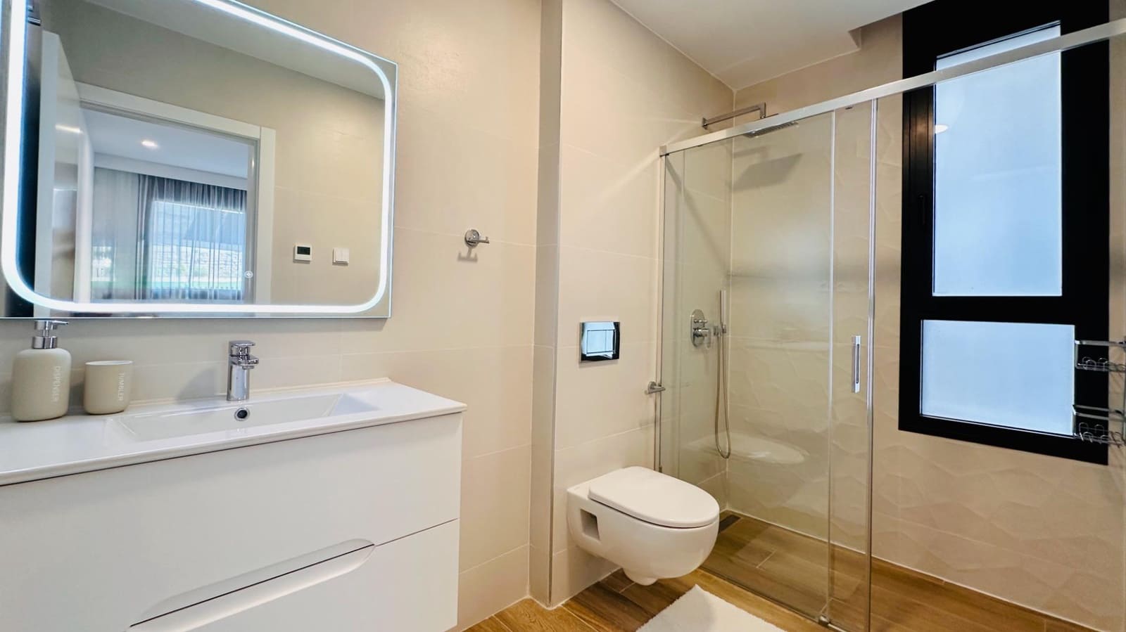 Appartement de 3 chambres à louer à Finestrat avec piscine garage - 3 500 € (Ref: 10025629)