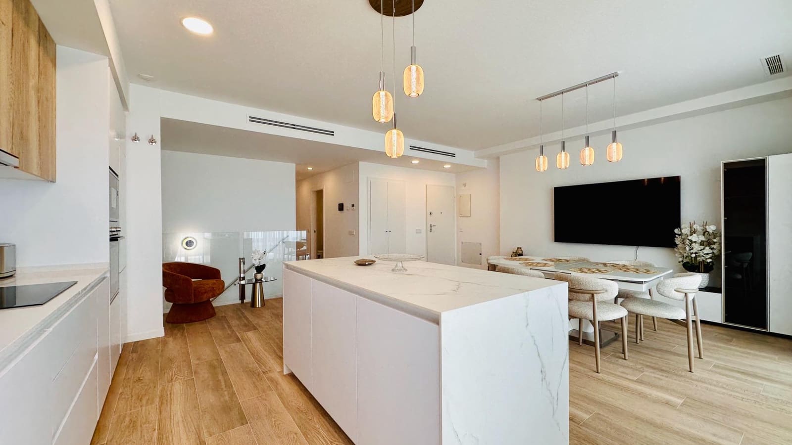Appartement de 3 chambres à louer à Finestrat avec piscine garage - 3 500 € (Ref: 10025629)