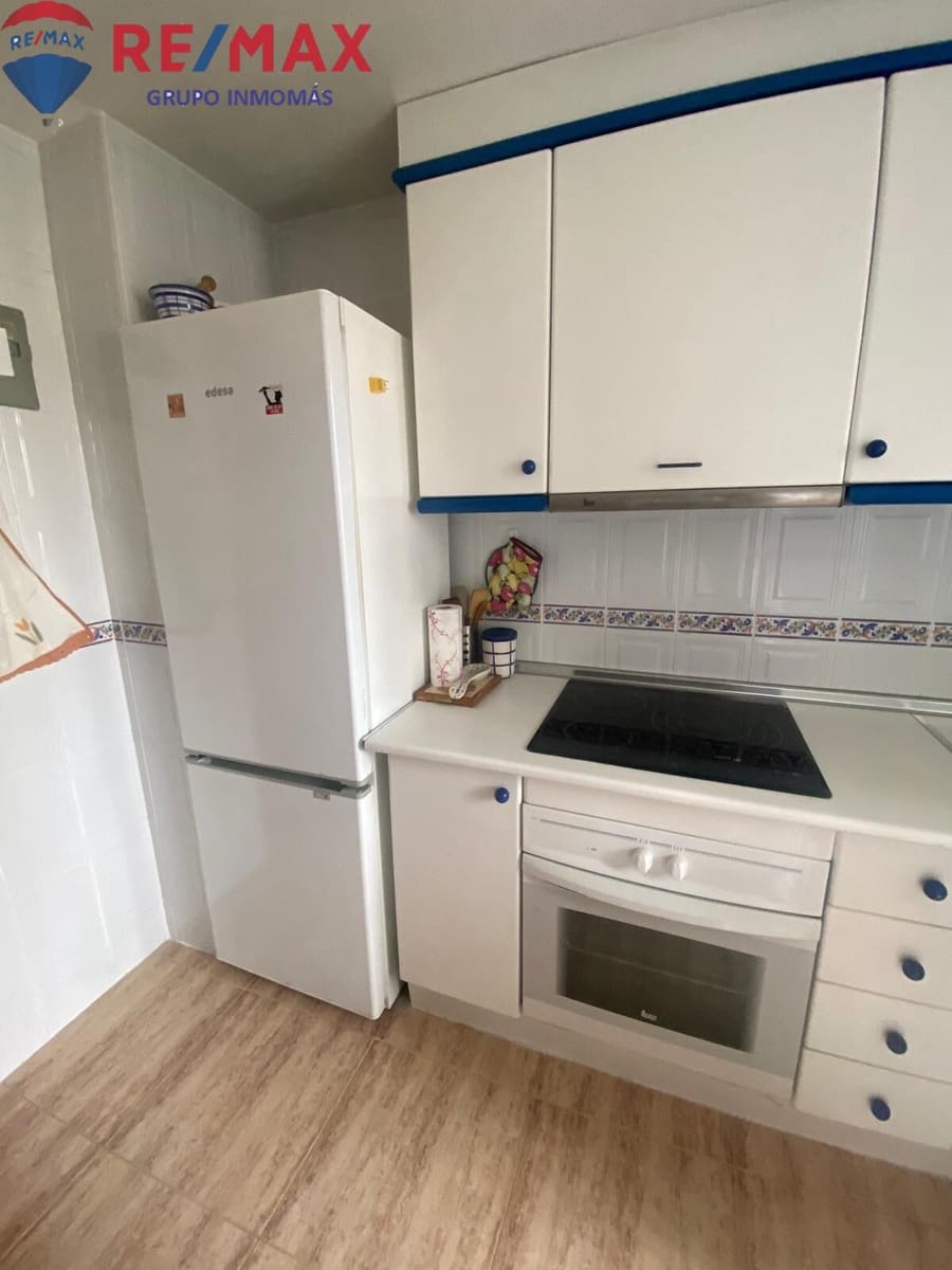 2 sovrum Lägenhet att hyra i Benidorm med pool garage - 890 € (Ref: 10027333)