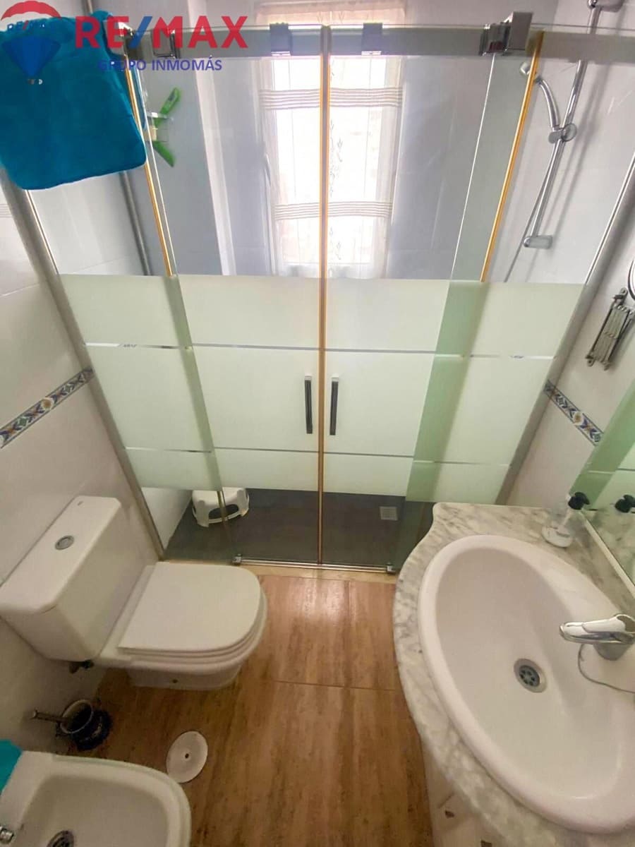 2 sovrum Lägenhet att hyra i Benidorm med pool garage - 890 € (Ref: 10027333)