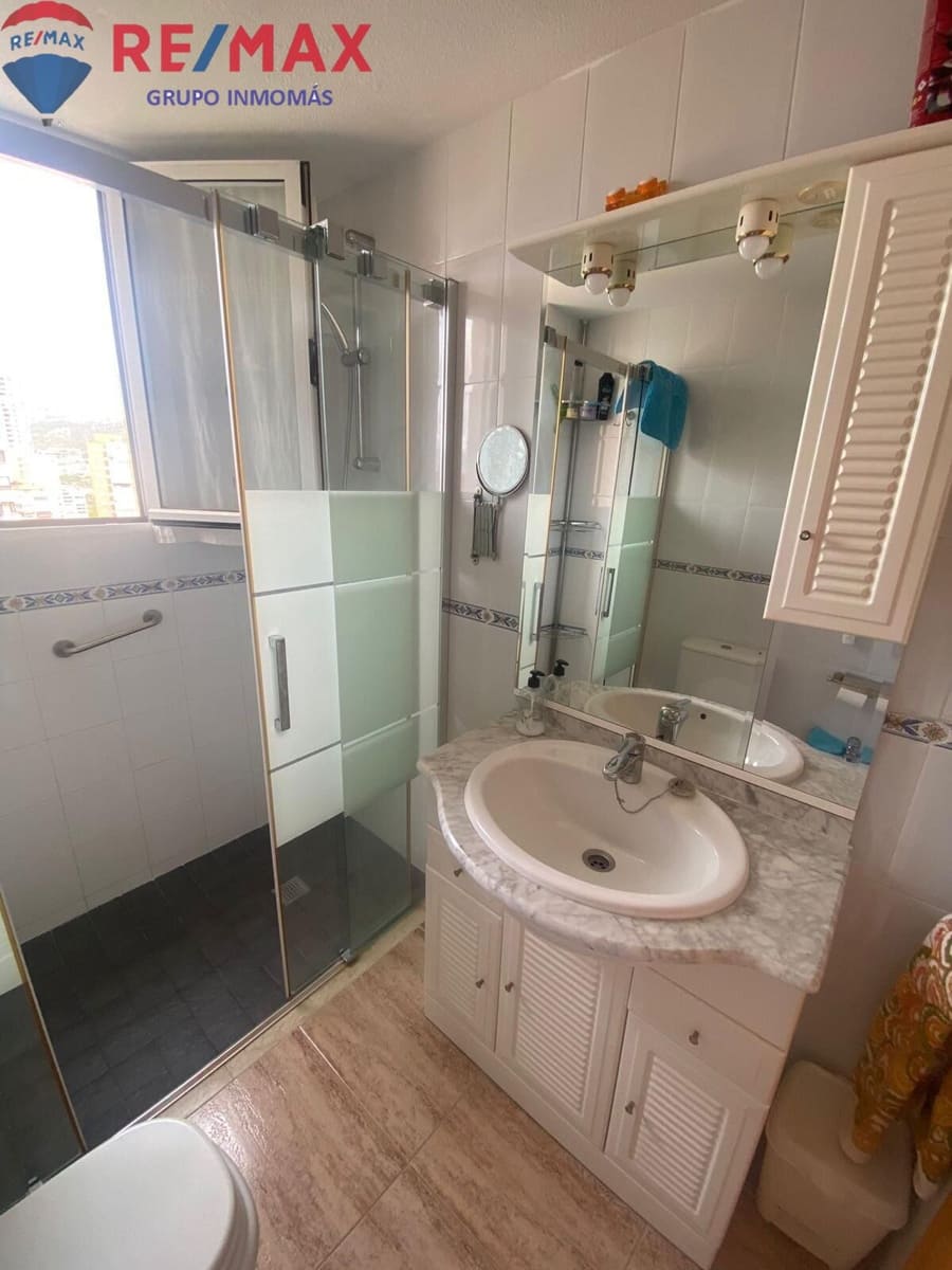 2 sovrum Lägenhet att hyra i Benidorm med pool garage - 890 € (Ref: 10027333)