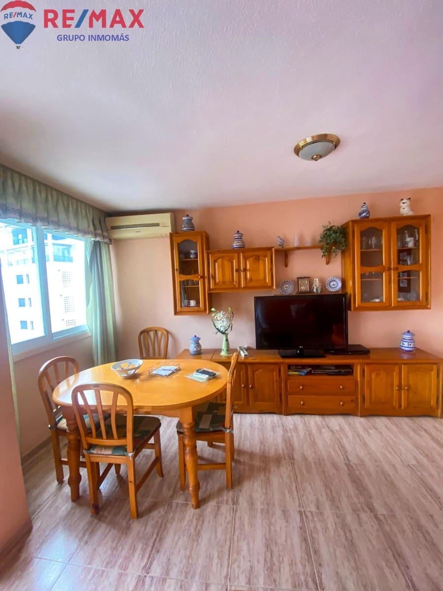 2 sovrum Lägenhet att hyra i Benidorm med pool garage - 890 € (Ref: 10027333)