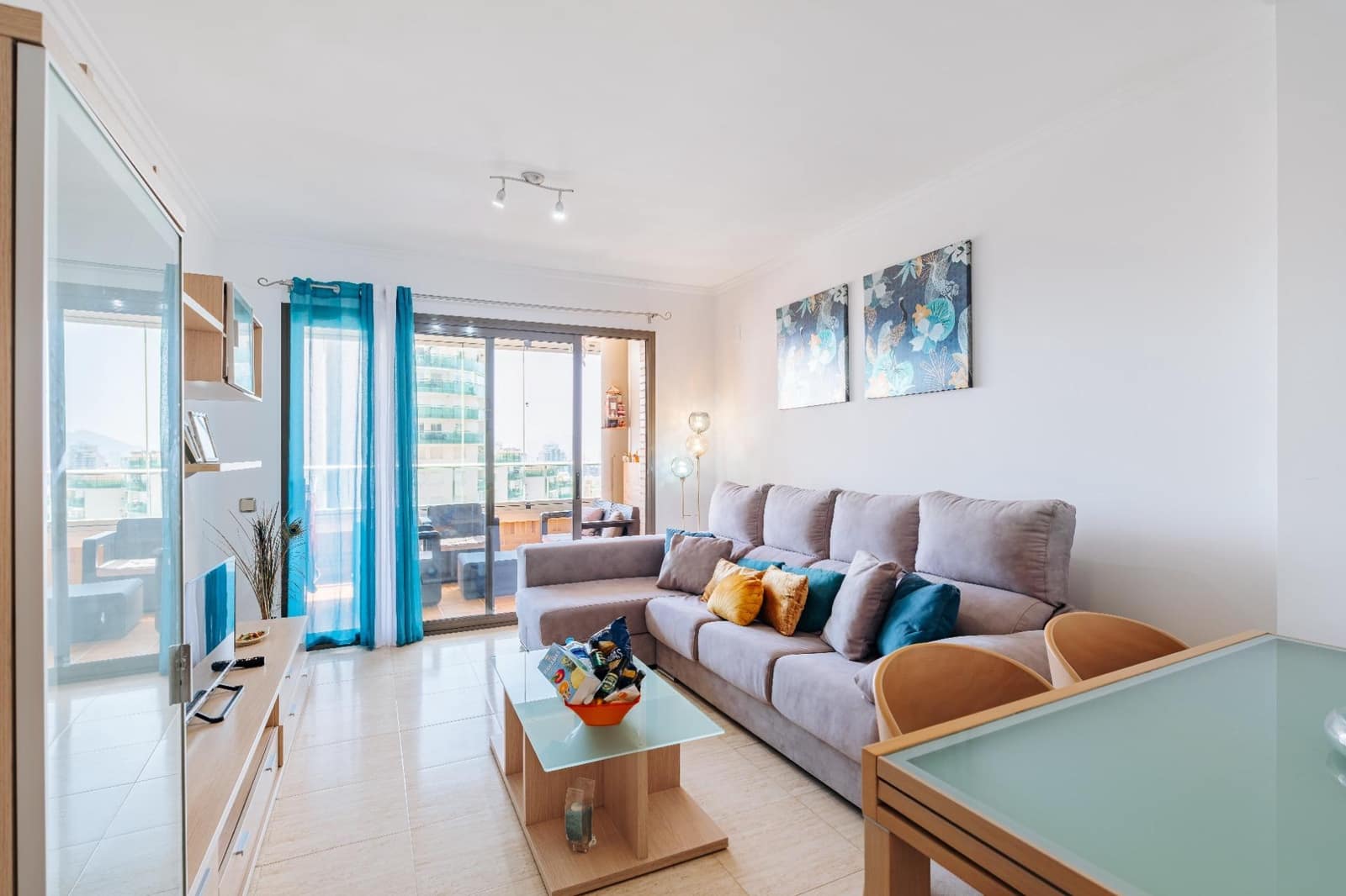 2 makuuhuone Huoneisto vuokrattavana paikassa La Villajoyosa / Vila Joiosa mukana uima-altaan 
autotalli - 1 450 € (Ref: 10030558)