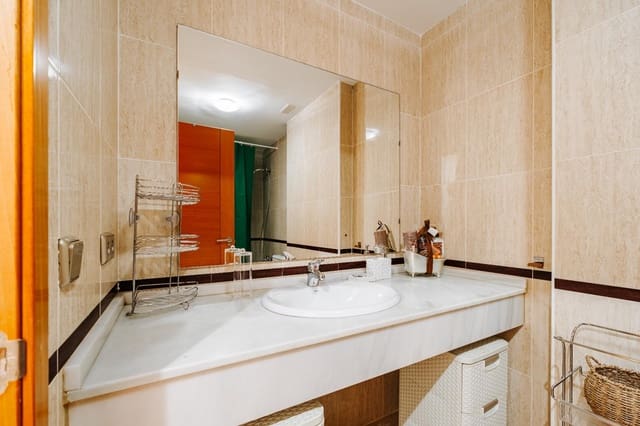 2 makuuhuone Huoneisto vuokrattavana paikassa La Villajoyosa / Vila Joiosa mukana uima-altaan 
autotalli - 1 450 € (Ref: 10030558)