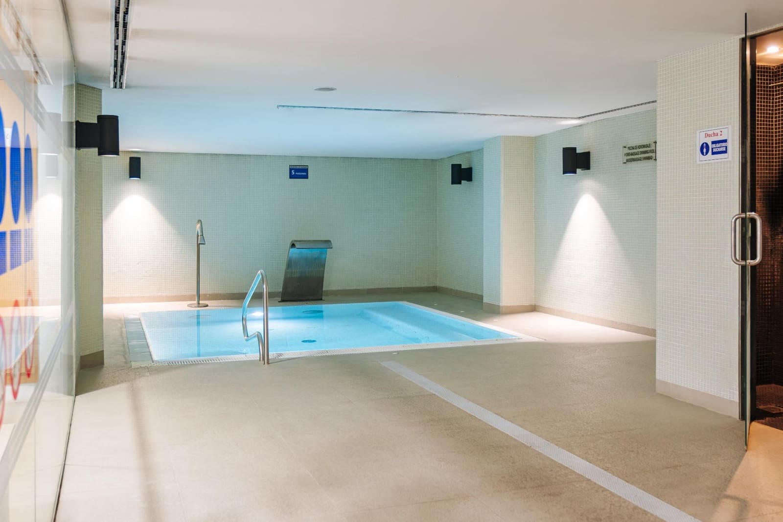 2 makuuhuone Huoneisto vuokrattavana paikassa La Villajoyosa / Vila Joiosa mukana uima-altaan 
autotalli - 1 450 € (Ref: 10030558)