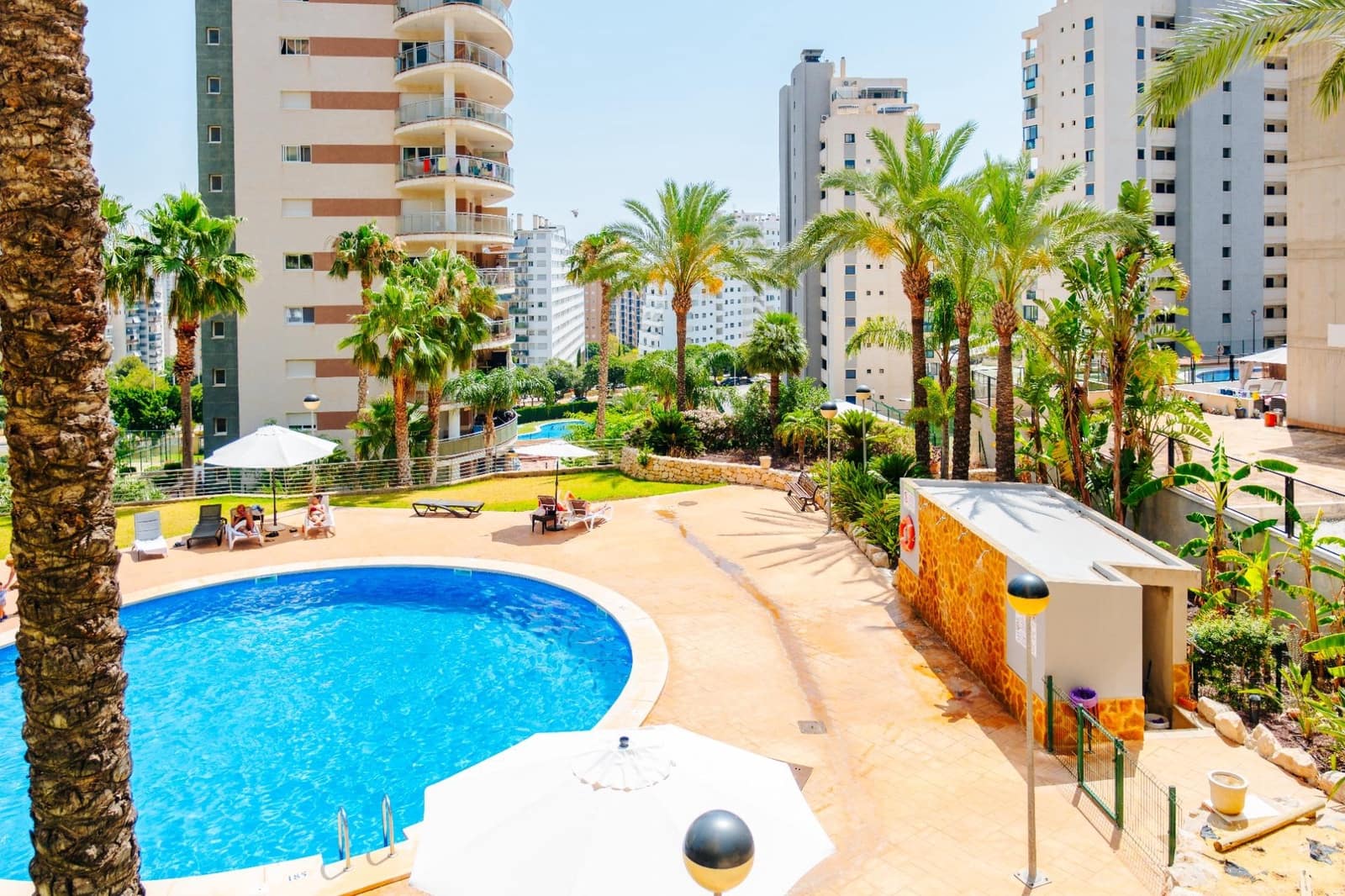 2 makuuhuone Huoneisto vuokrattavana paikassa La Villajoyosa / Vila Joiosa mukana uima-altaan 
autotalli - 1 450 € (Ref: 10030558)