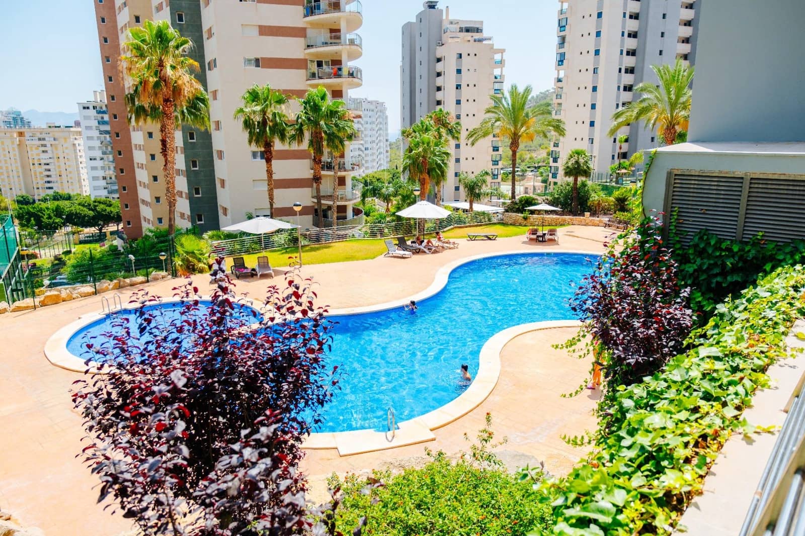 2 makuuhuone Huoneisto vuokrattavana paikassa La Villajoyosa / Vila Joiosa mukana uima-altaan 
autotalli - 1 450 € (Ref: 10030558)