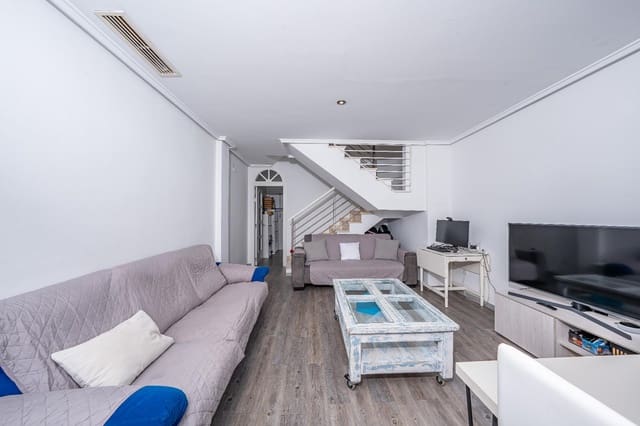 3 slaapkamer Rijtjeshuis te koop in Altabix, Elche / Elx met zwembad garage - € 385.000 (Ref: 10030560)