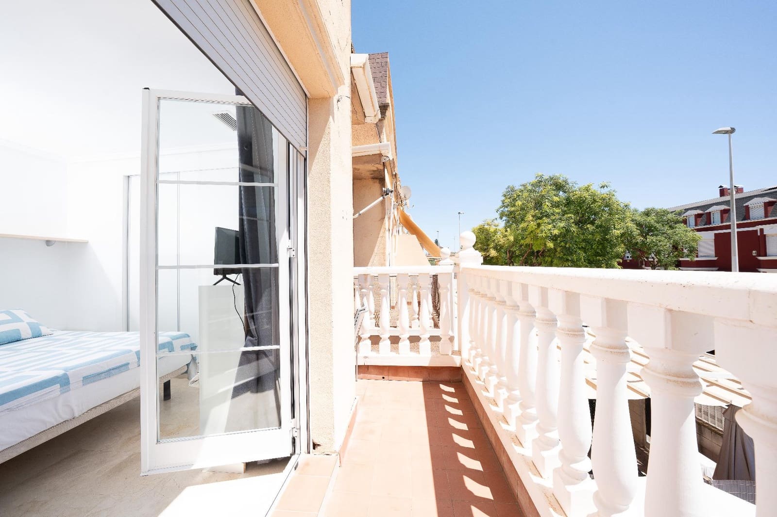 3 slaapkamer Rijtjeshuis te koop in Elche / Elx met zwembad garage - € 385.000 (Ref: 10030560)