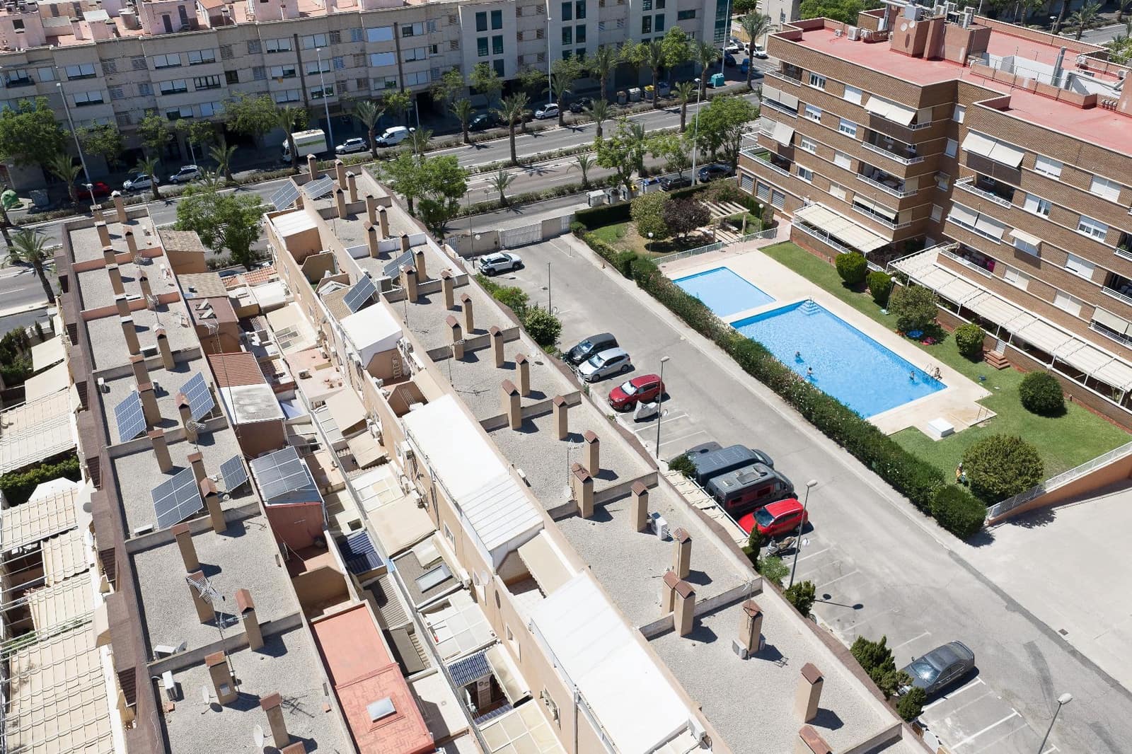 3 slaapkamer Rijtjeshuis te koop in Elche / Elx met zwembad garage - € 385.000 (Ref: 10030560)