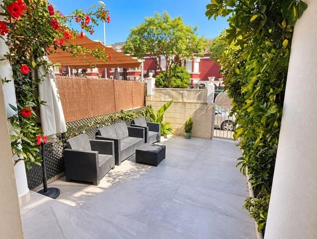3 soverom Rekkehus til salgs i Altabix, Elche / Elx med svømmebasseng garasje - € 360 000 (Ref: 10030560)