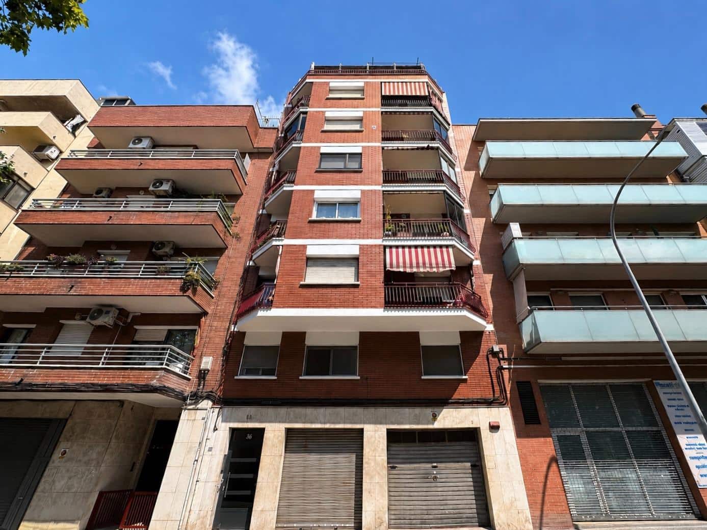 3 sovrum Lägenhet till salu i Montcada i Reixac - 230 000 € (Ref: 10035375)