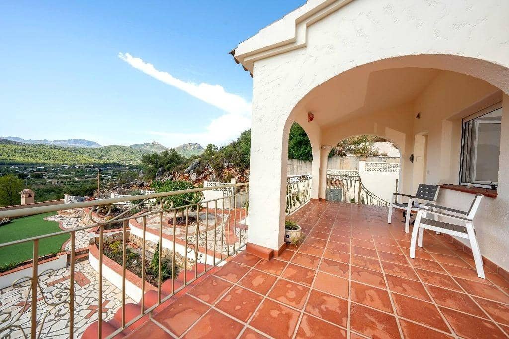 3 slaapkamer Villa te koop in Jalon / Xalo met zwembad - € 465.000 (Ref: 10035376)