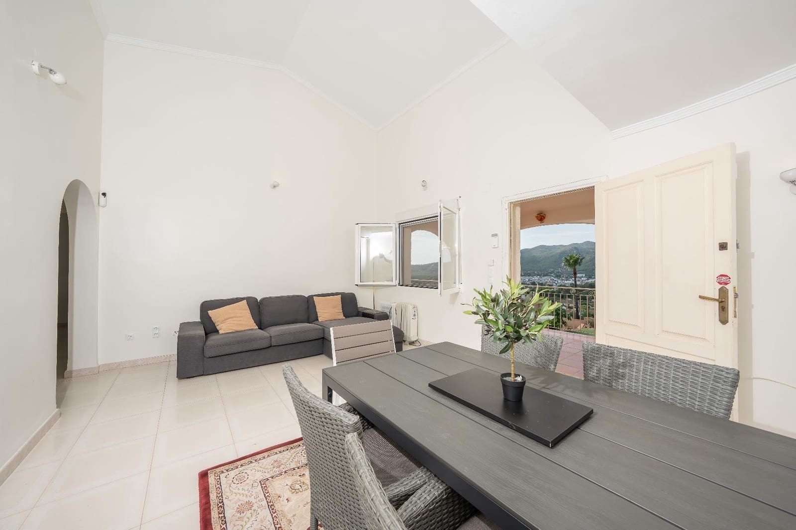 3 slaapkamer Villa te koop in Jalon / Xalo met zwembad - € 465.000 (Ref: 10035376)