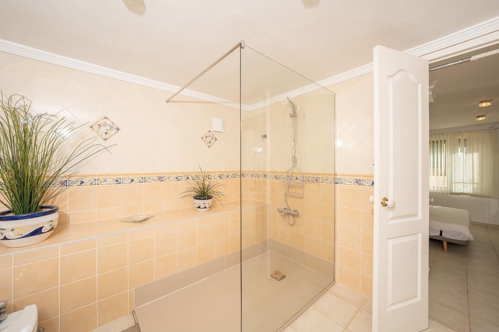 3 slaapkamer Villa te koop in Jalon / Xalo met zwembad - € 465.000 (Ref: 10035376)
