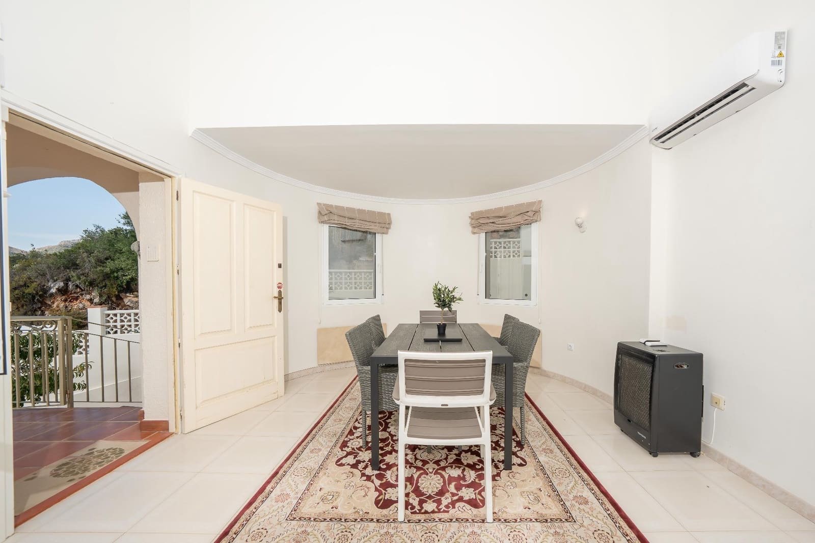 3 slaapkamer Villa te koop in Jalon / Xalo met zwembad - € 465.000 (Ref: 10035376)
