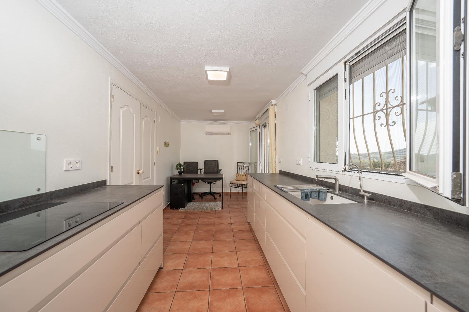 3 slaapkamer Villa te koop in Jalon / Xalo met zwembad - € 465.000 (Ref: 10035376)