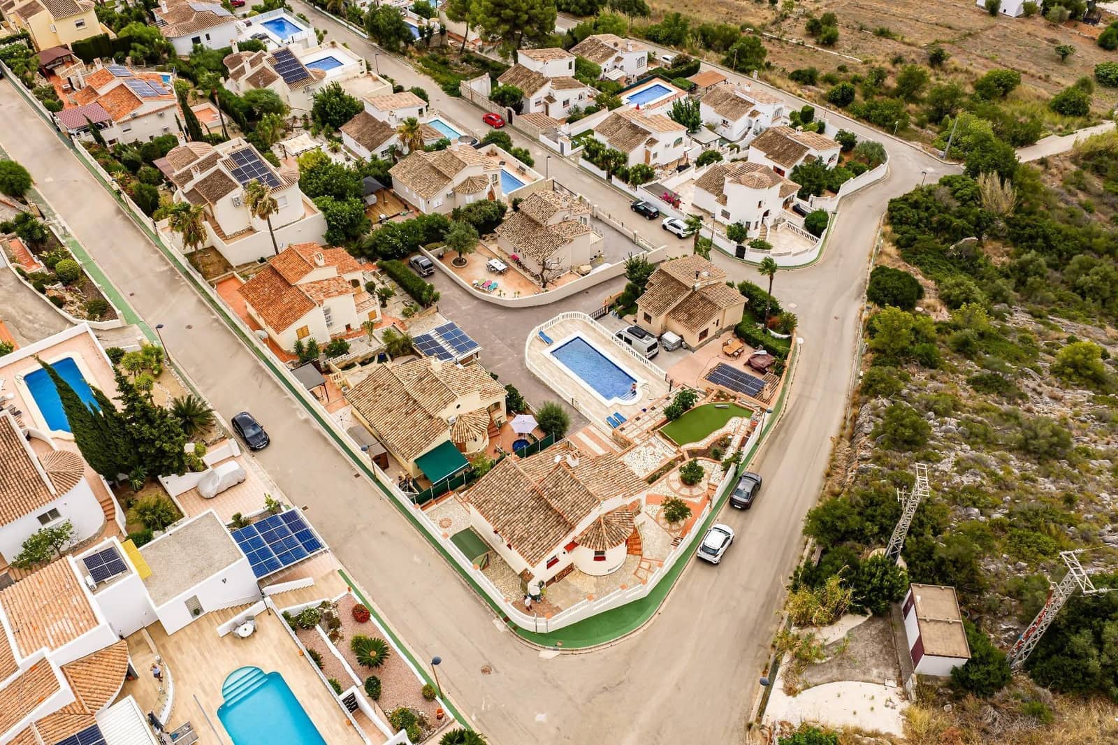 3 slaapkamer Villa te koop in Jalon / Xalo met zwembad - € 465.000 (Ref: 10035376)