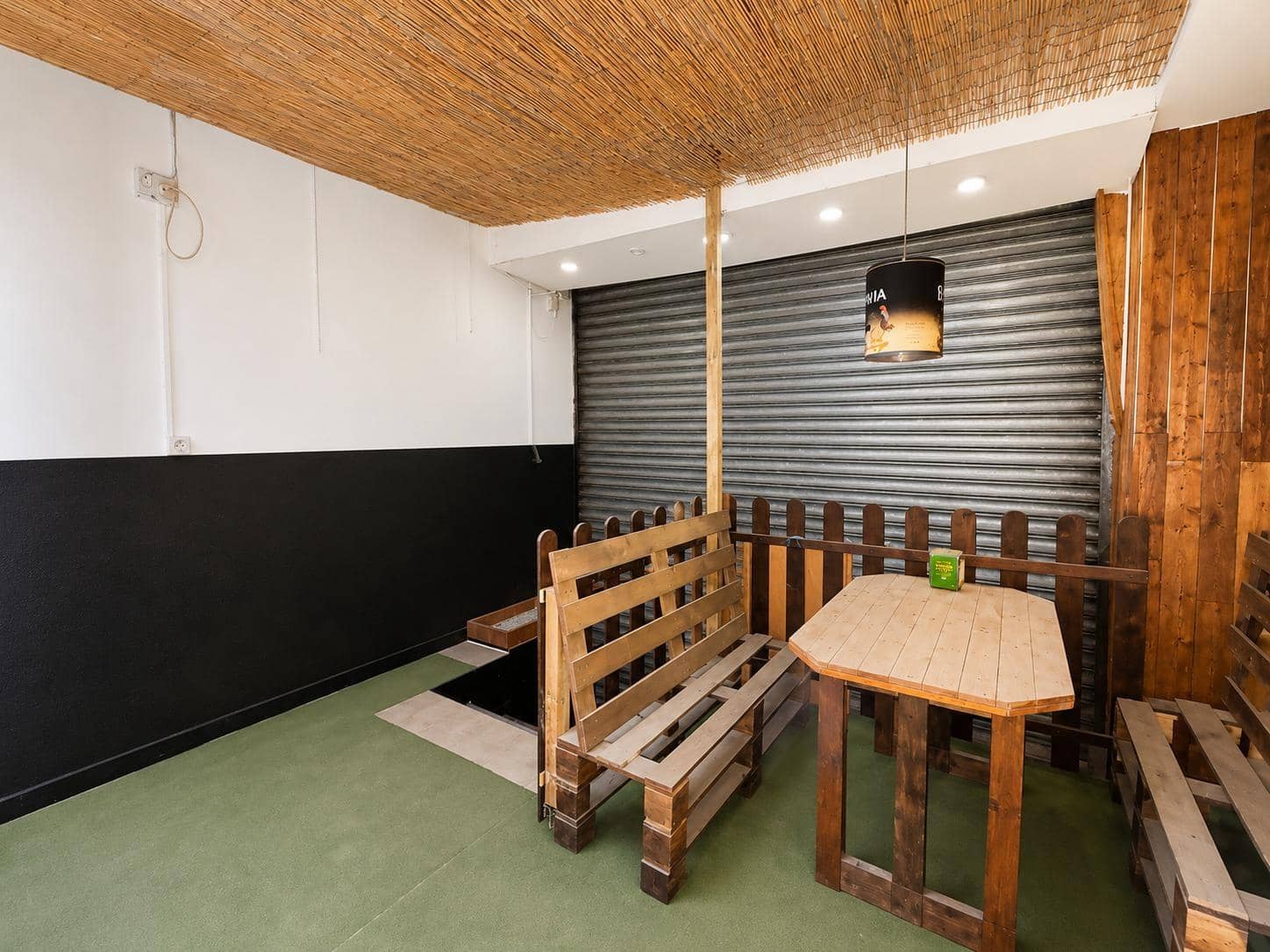 Local Comercial en Montcada i Reixac en venta - 150.000 € (Ref: 10035377)