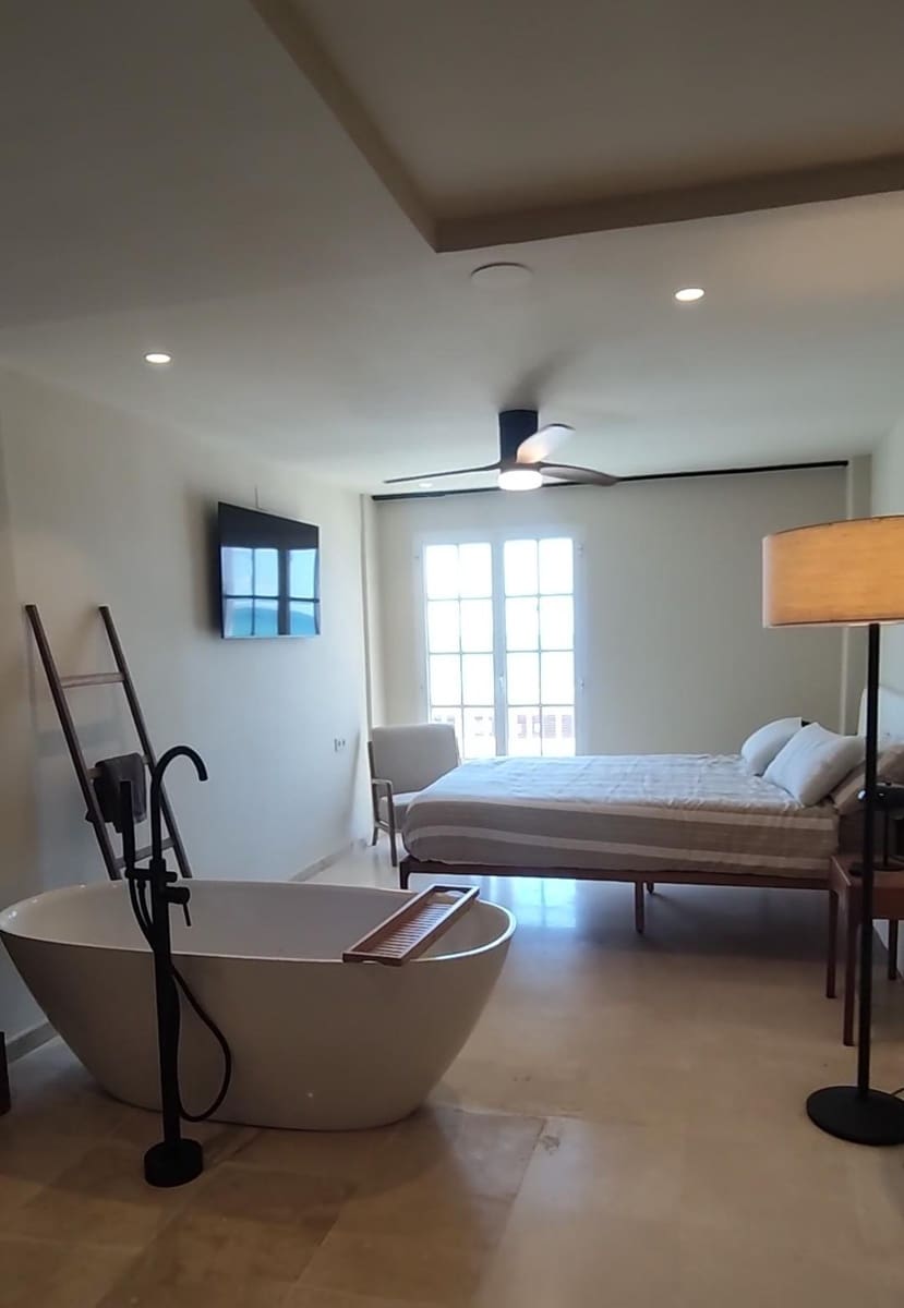 4 quarto Apartamento para arrendar em Santa Pola - 1 800 € (Ref: 10037459)
