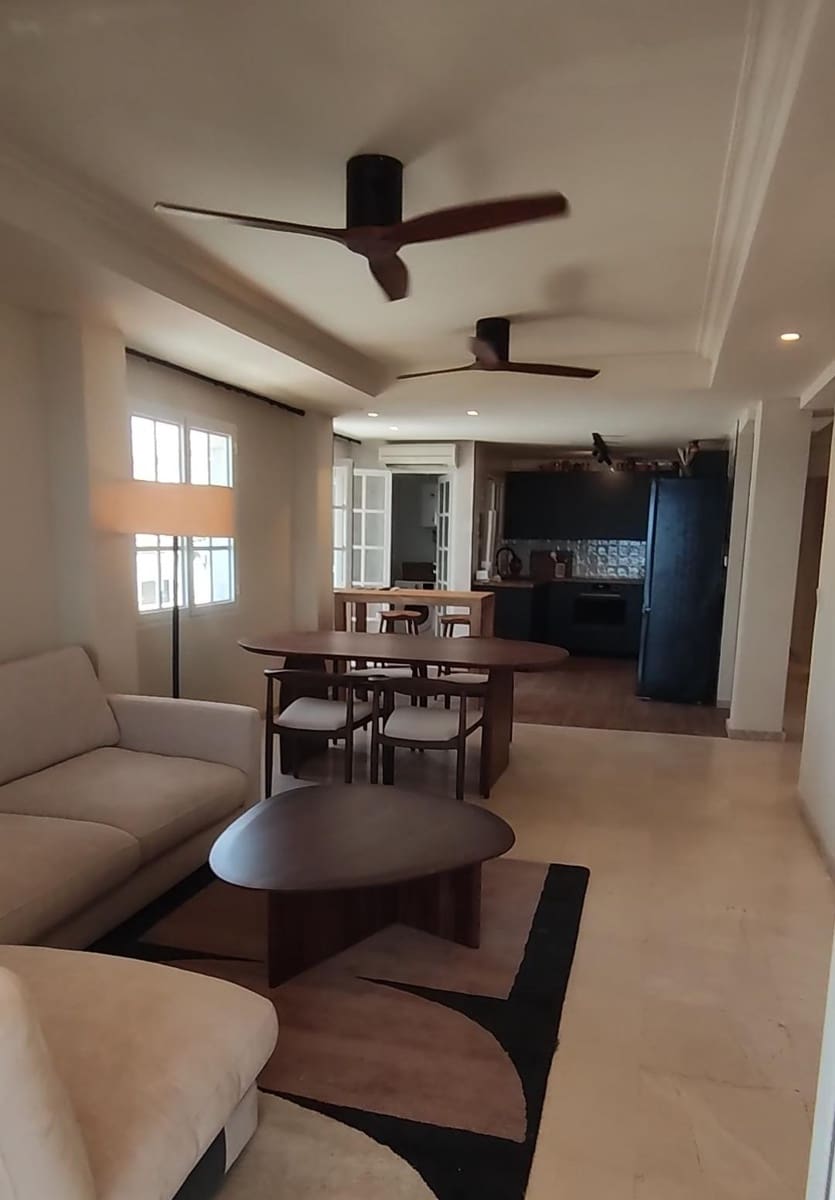4 quarto Apartamento para arrendar em Santa Pola - 1 800 € (Ref: 10037459)
