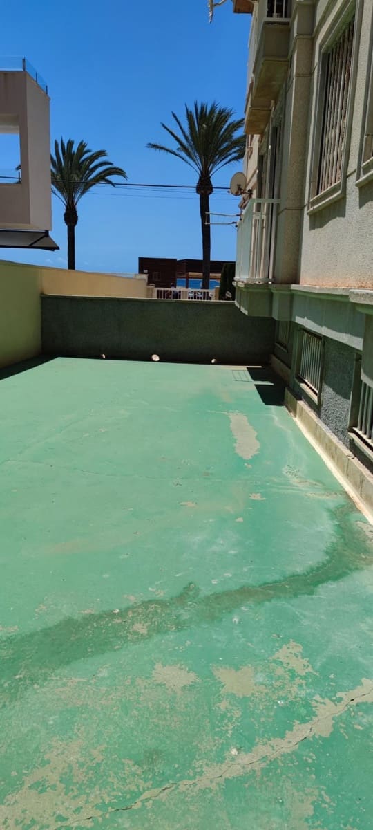 4 quarto Apartamento para arrendar em Santa Pola - 1 800 € (Ref: 10037459)