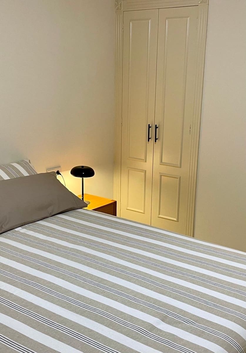 4 quarto Apartamento para arrendar em Santa Pola - 1 800 € (Ref: 10037459)