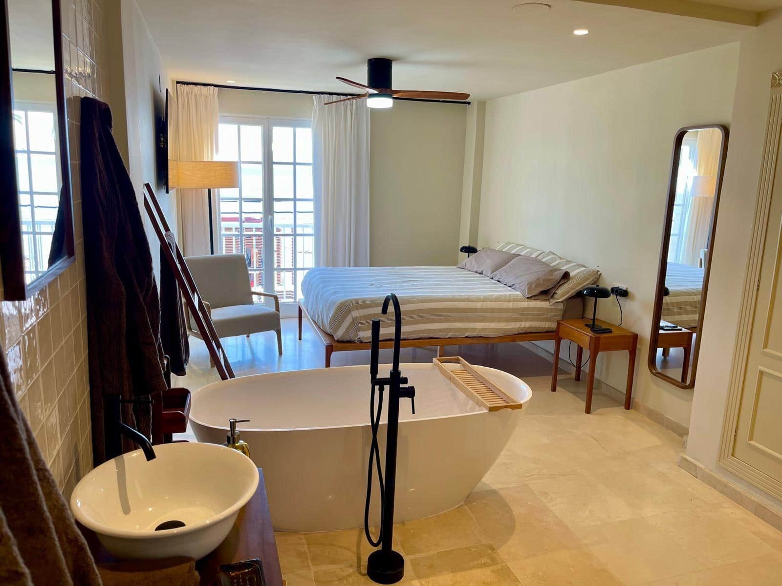 4 quarto Apartamento para arrendar em Santa Pola - 1 800 € (Ref: 10037459)