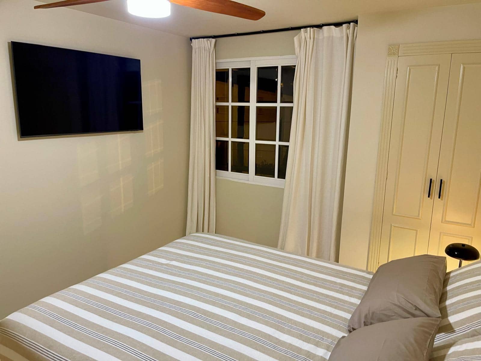 4 quarto Apartamento para arrendar em Santa Pola - 1 800 € (Ref: 10037459)