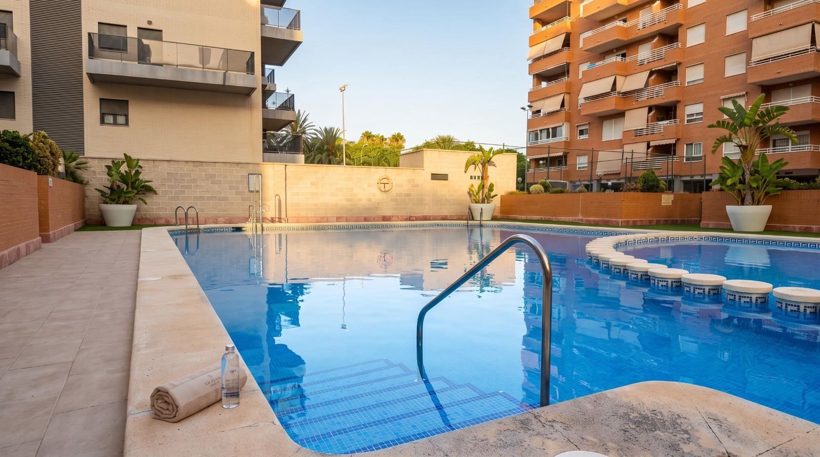 2 sypialnia Mieszkanie na sprzedaż w Miasto Alicante / Alacant z basenem garażem - 390 000 € (Ref: 10041142)