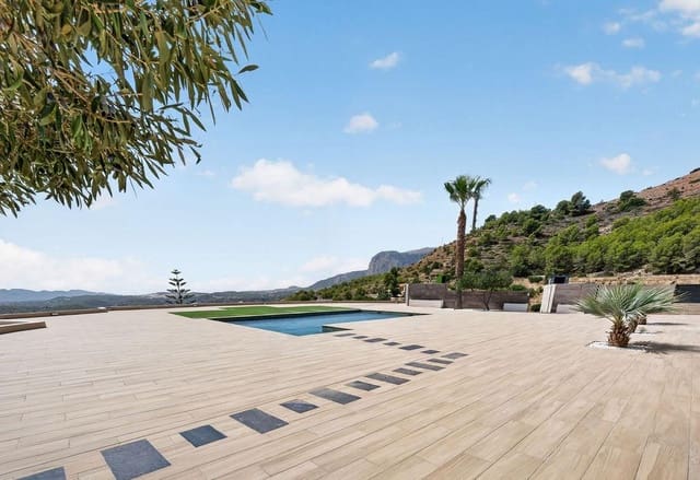 10 quarto Moradia para venda em Callosa d'En Sarrià com piscina - 1 300 000 € (Ref: 10043021)
