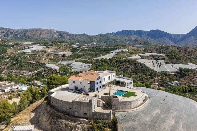 10 quarto Moradia para venda em Callosa d'En Sarrià com piscina - 1 300 000 € (Ref: 10043021)
