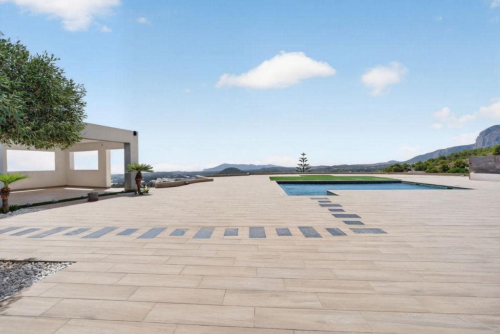 10 bedroom Villa for sale in Callosa d'En Sarria with pool - € 1,300,000 (Ref: 10043021)