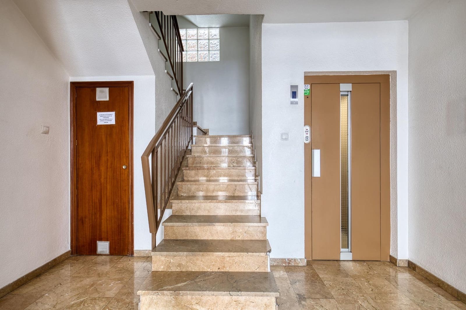 2 Zimmer Wohnung zu verkaufen in Elche / Elx mit Garage - 149.900 € (Ref: 10047327)