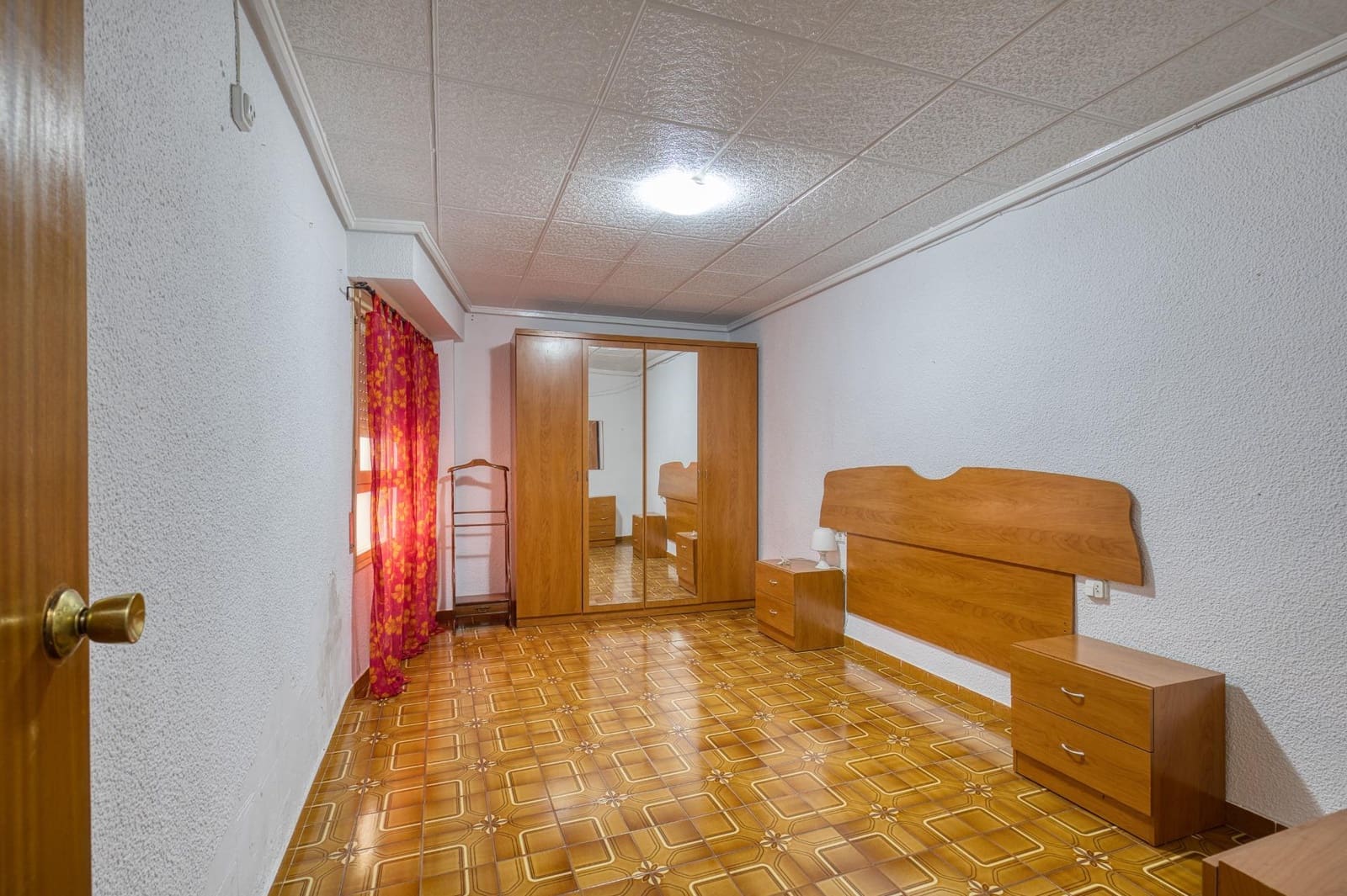 3 bedroom Flat for sale in Elche / Elx - € 154,000 (Ref: 10049272)