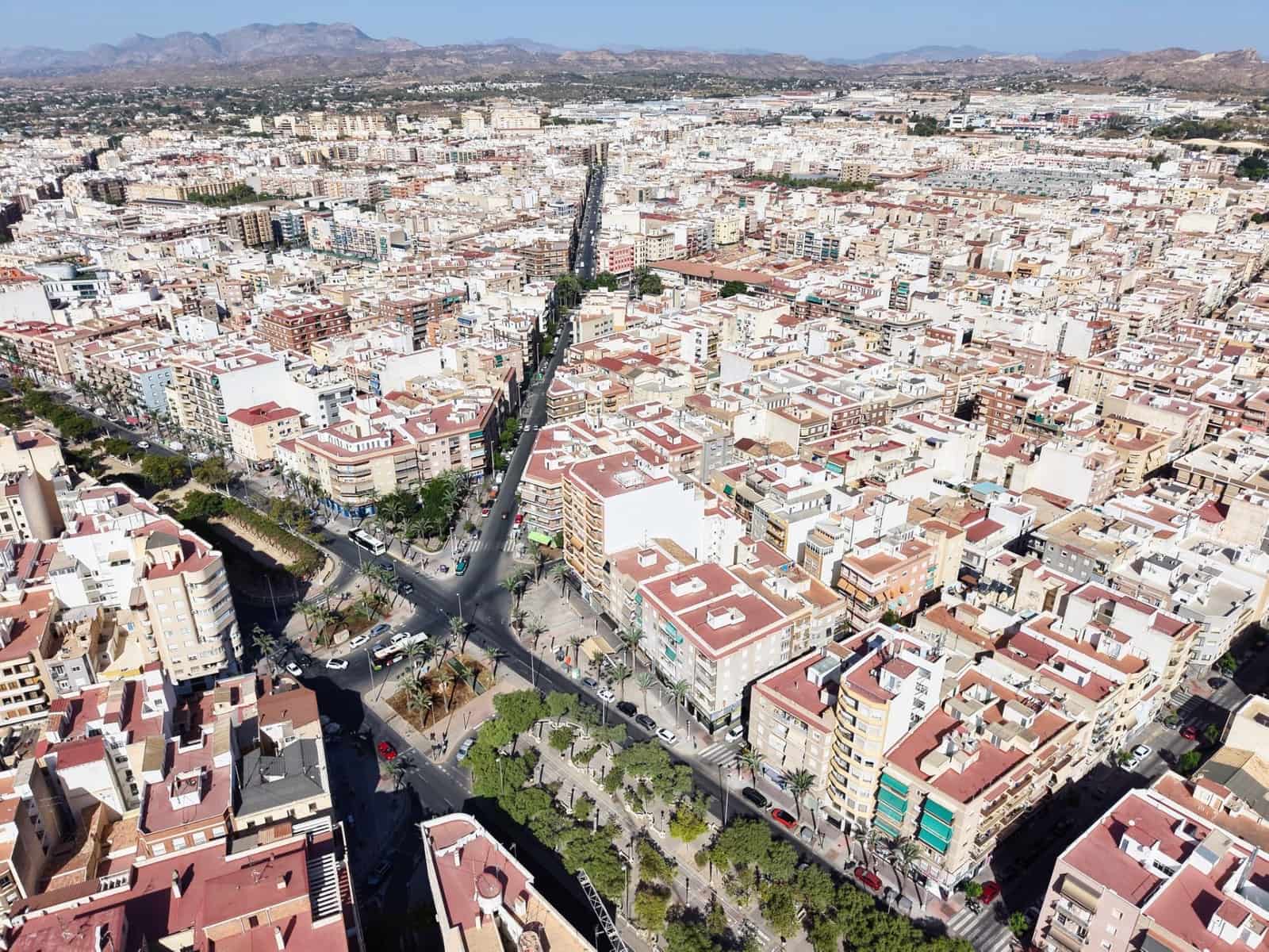 3 bedroom Flat for sale in Elche / Elx - € 154,000 (Ref: 10049272)