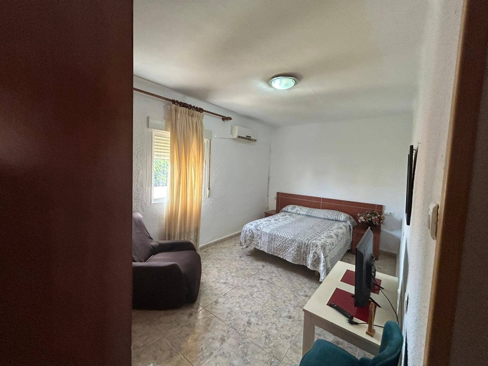 6 sovrum Lägenhet till salu i Alicante stad med garage - 165 000 € (Ref: 10049273)