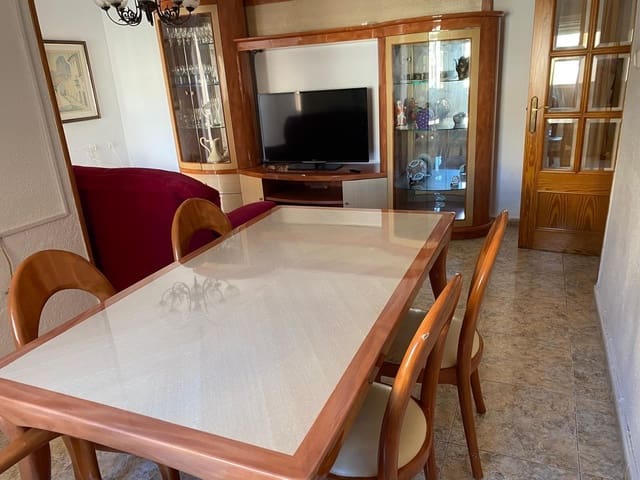6 sovrum Lägenhet till salu i Alicante stad med garage - 165 000 € (Ref: 10049273)