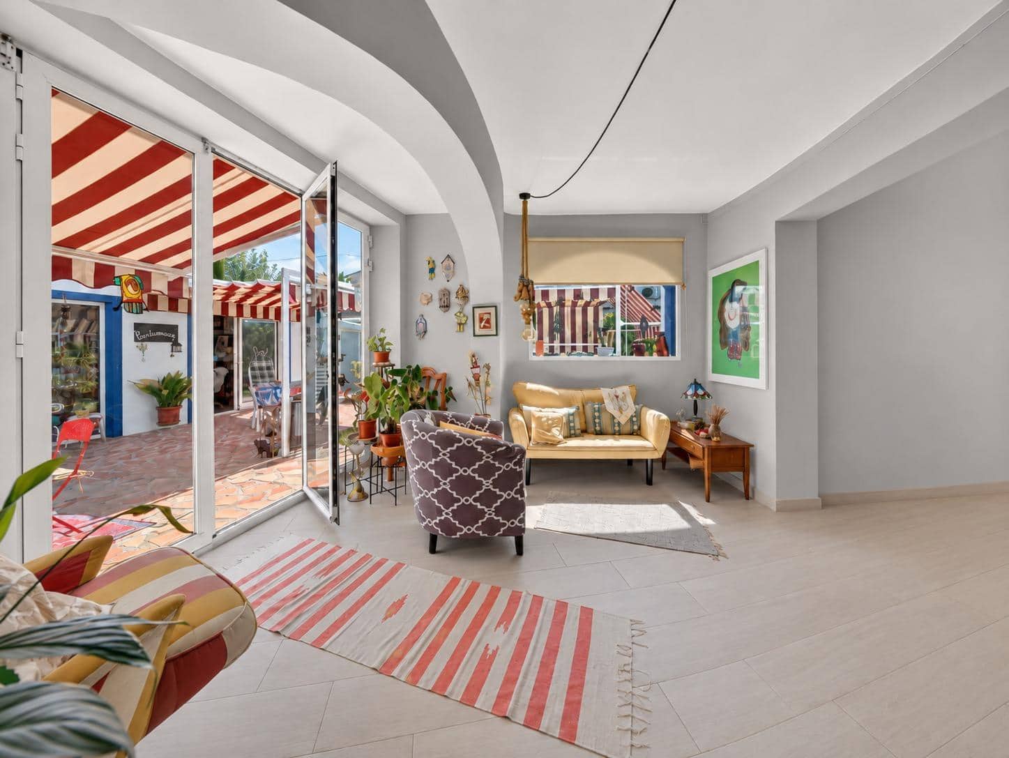 4 bedroom Villa for sale in Denia with garage - € 685,000 (Ref: 10055285)