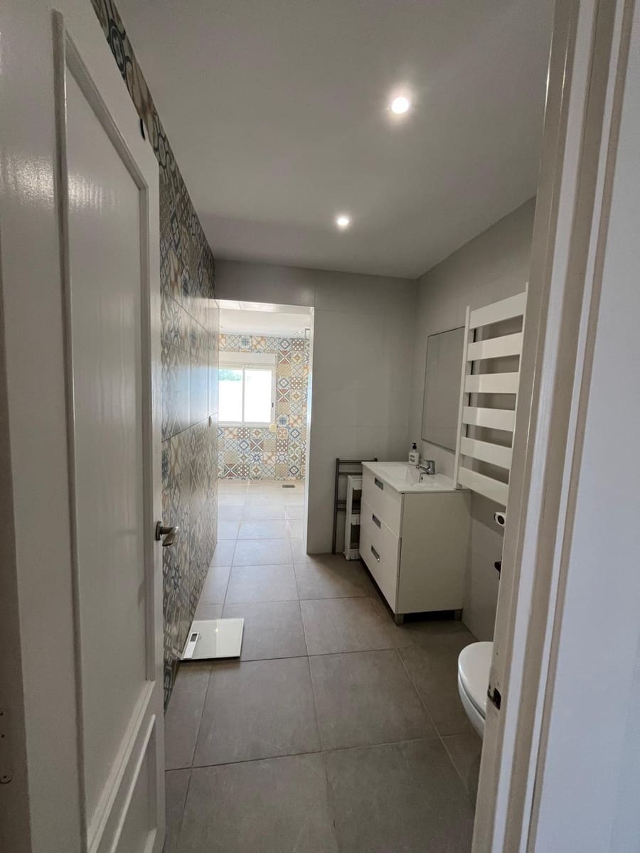 5 slaapkamer Villa te koop in Busot met zwembad - € 469.900 (Ref: 10062255)