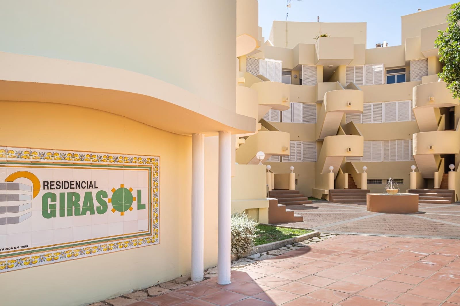 2 sovrum Lägenhet att hyra i Arenal med pool garage - 1 600 € (Ref: 10075657)
