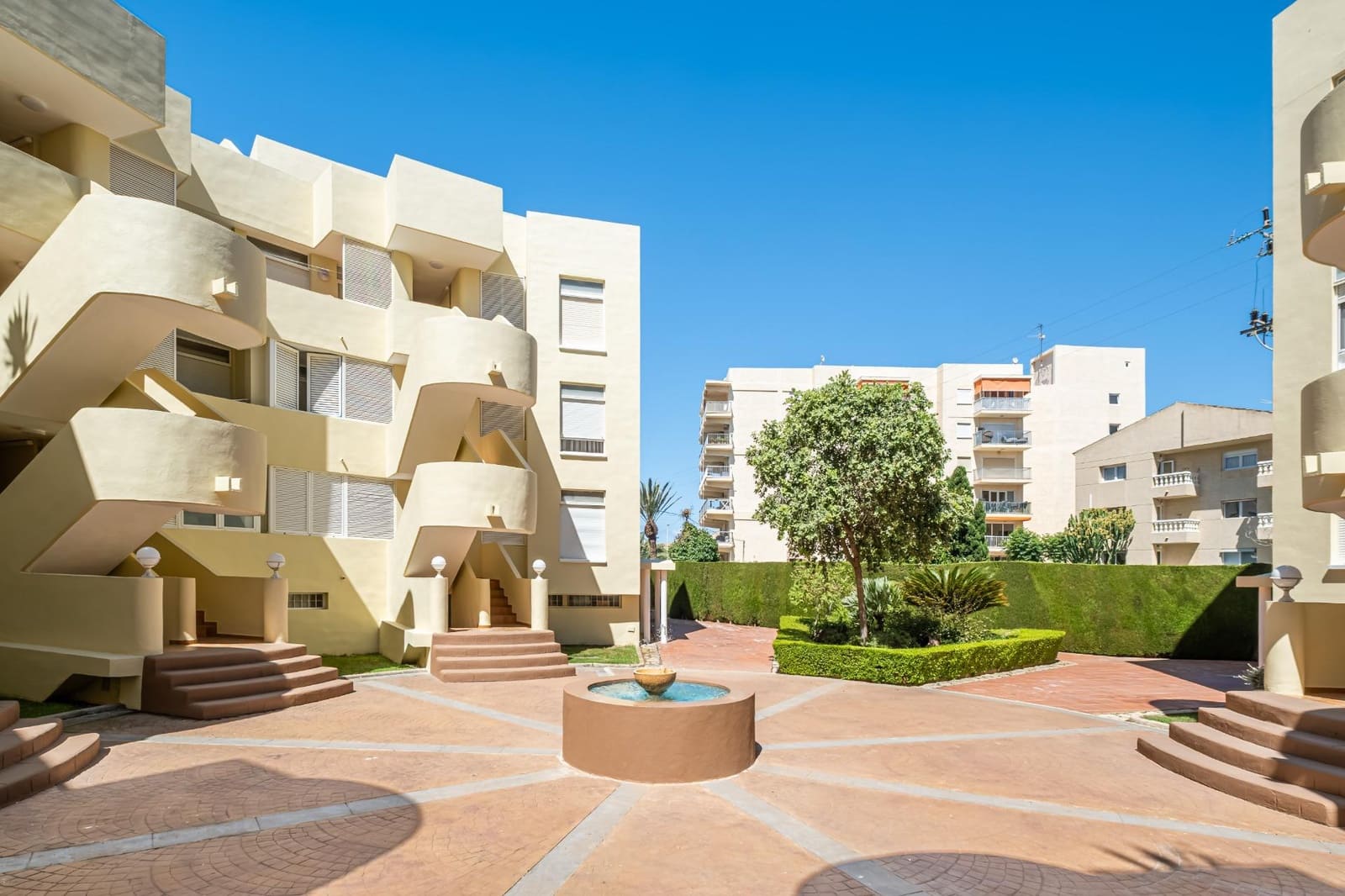 2 sovrum Lägenhet att hyra i Arenal med pool garage - 1 600 € (Ref: 10075657)