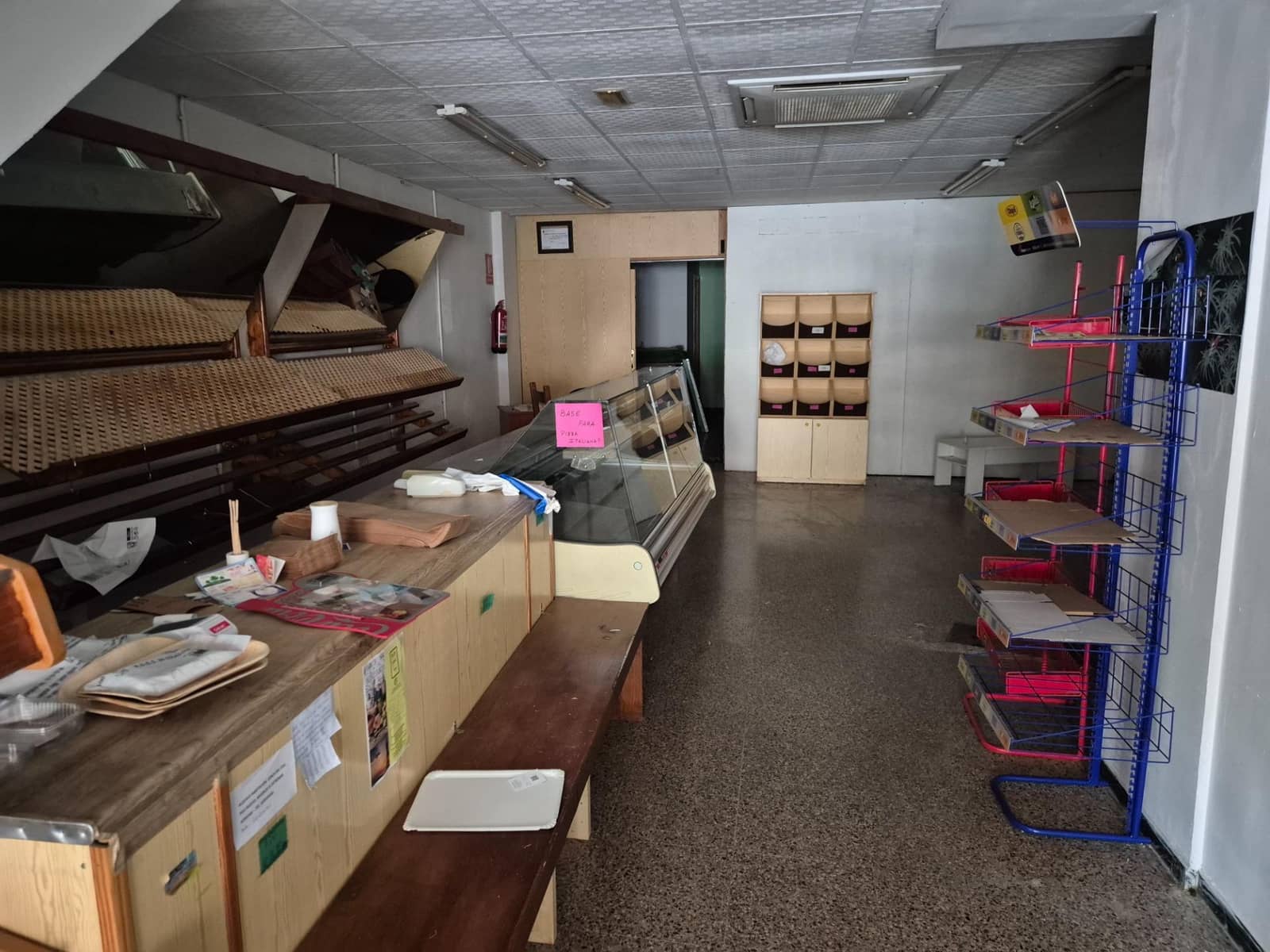 Commerciale da affittare in Elche / Elx - 450 € (Rif: 10075658)
