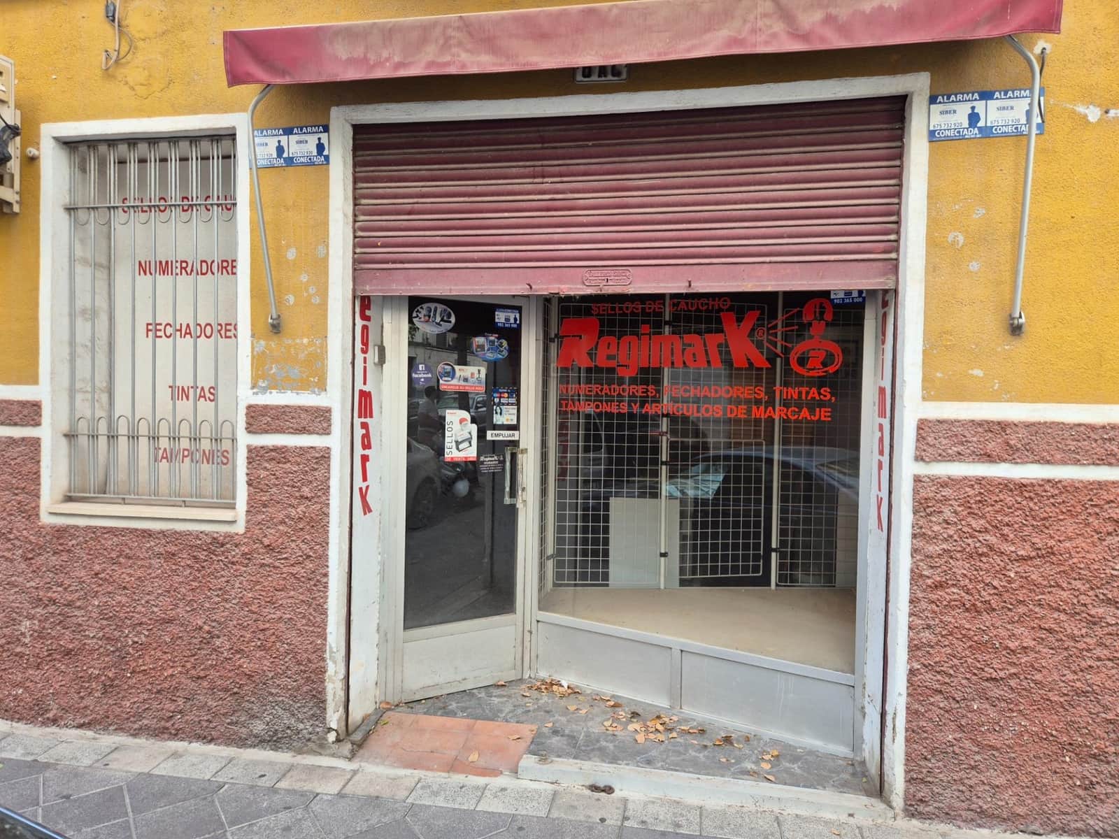 Komercyjne do wynajęcia w Elche / Elx - 350 € (Ref: 10075658)
