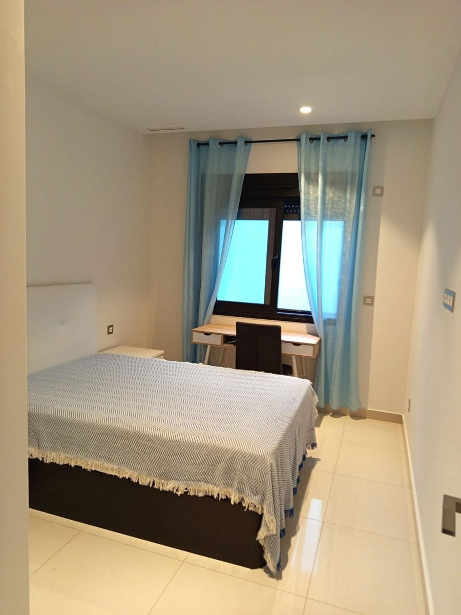 3 bedroom Villa for rent in Finestrat with pool garage - € 3,000 (Ref: 10081230)