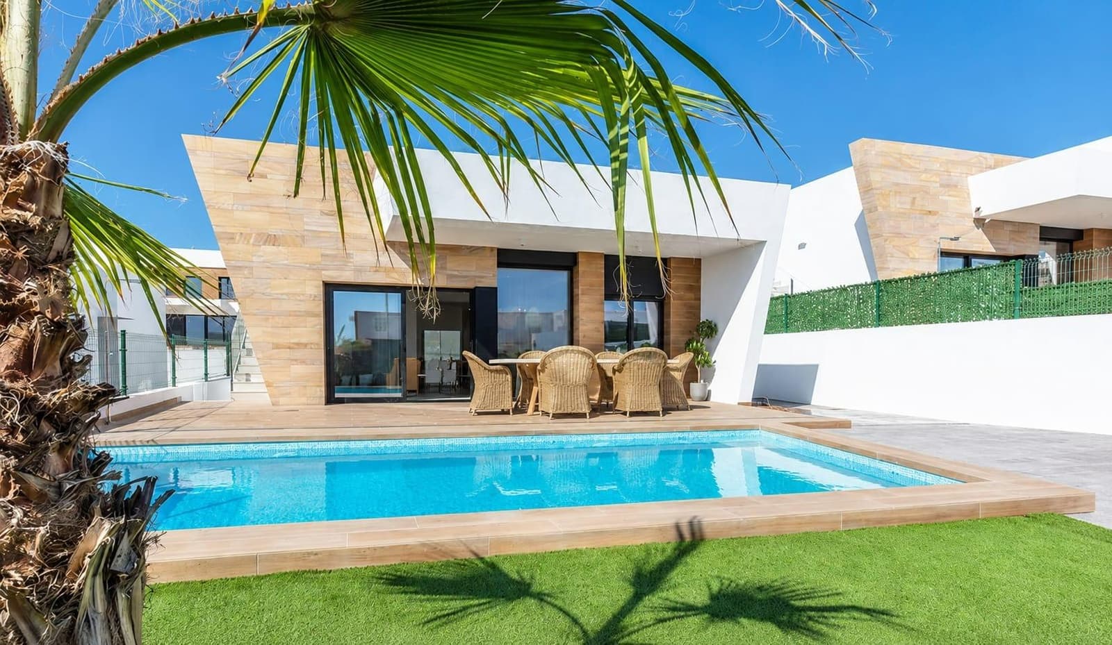 3 bedroom Villa for rent in Finestrat with pool garage - € 3,000 (Ref: 10081230)