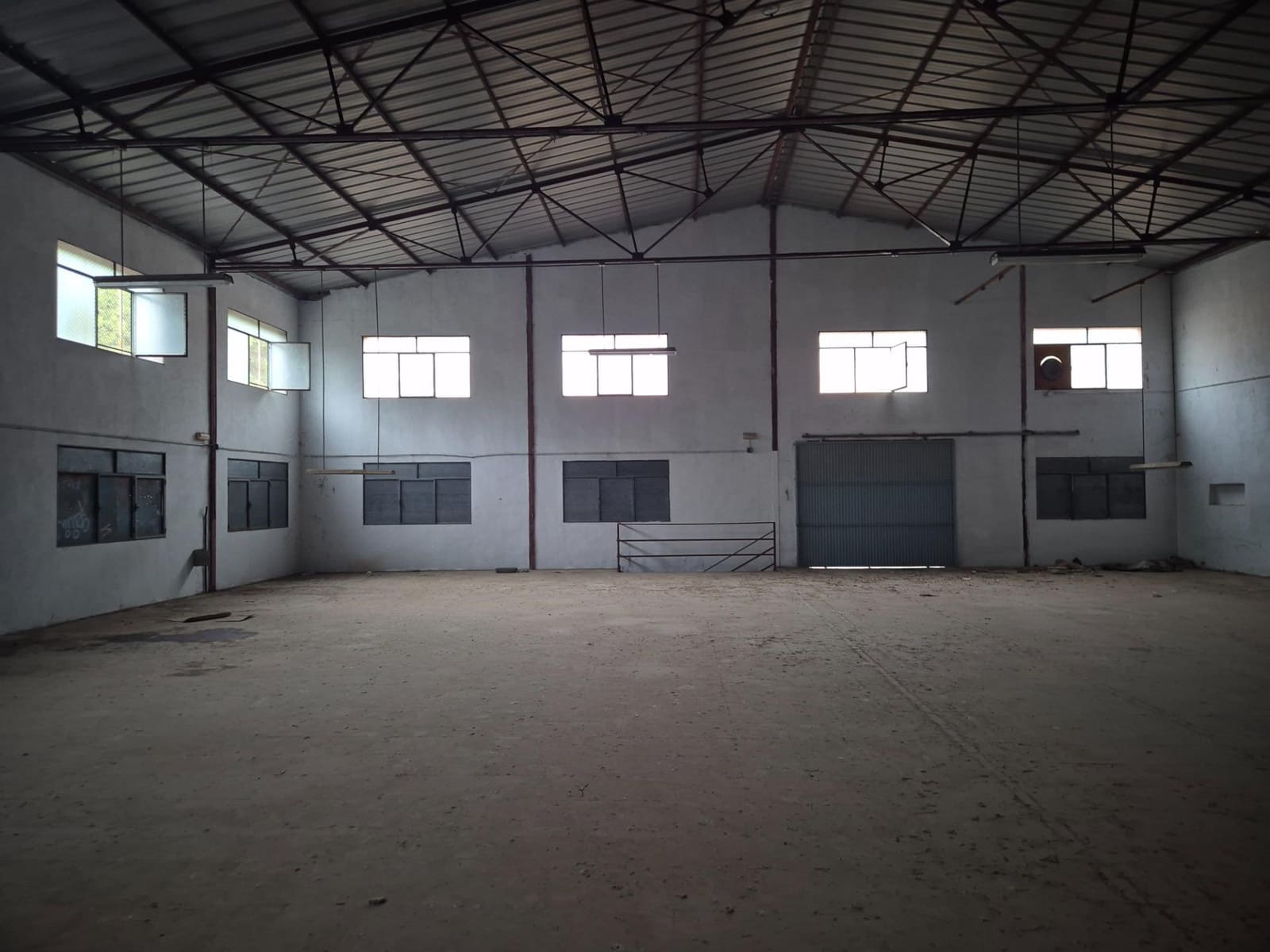 Entreprise à louer à Elche / Elx - 1 700 € (Ref: 10086149)