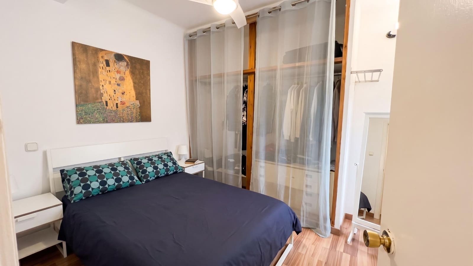 Appartement de 2 chambres à louer à Alicante ville - 900 € (Ref: 10086150)