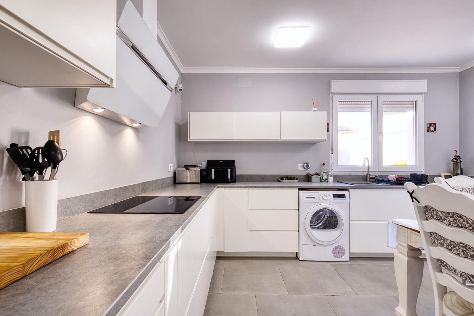 Pareado de 3 habitaciones en San Cayetano en venta con garaje - 320.000 € (Ref: 10086159)